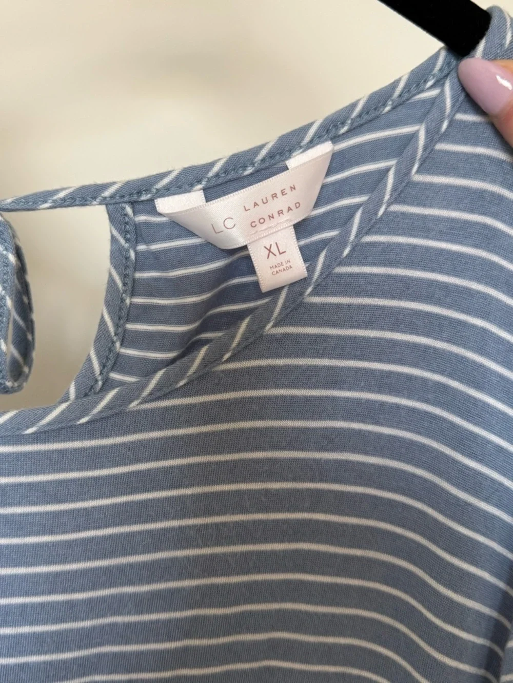 LC Lauren Conrad blue white